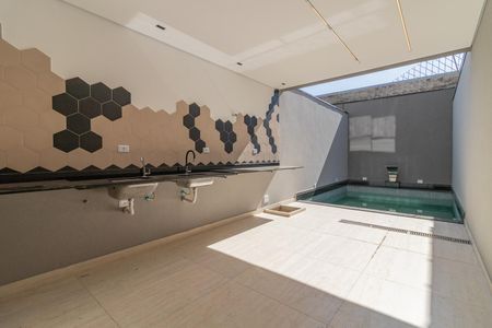 Casa à venda com 200m², 3 quartos e 2 vagasÁrea de lazer