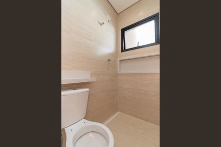 Casa à venda com 200m², 3 quartos e 2 vagasBanheiro da Suíte 01