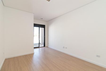 Casa à venda com 200m², 3 quartos e 2 vagasSuíte 03