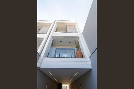 Casa à venda com 200m², 3 quartos e 2 vagasFachada