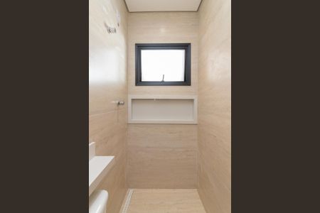 Casa à venda com 200m², 3 quartos e 2 vagasBanheiro da Suíte 01