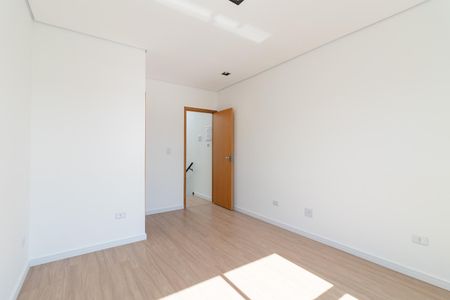 Casa à venda com 200m², 3 quartos e 2 vagasSuíte 01