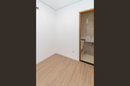 Casa à venda com 200m², 3 quartos e 2 vagasSuíte 02