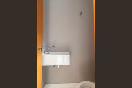 Casa à venda com 200m², 3 quartos e 2 vagasLavabo 01