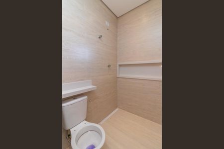 Casa à venda com 200m², 3 quartos e 2 vagasBanheiro da Suíte 03