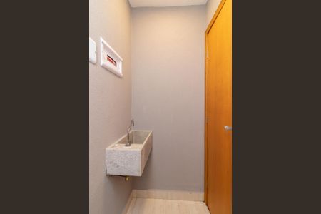 Casa à venda com 200m², 3 quartos e 2 vagasLavabo 01