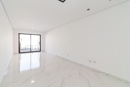 Casa à venda com 200m², 3 quartos e 2 vagasSala
