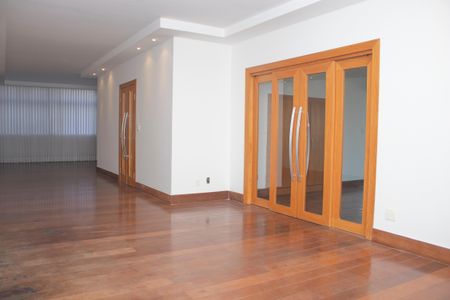 Apartamento para alugar com 430m², 5 quartos e 2 vagasSala 1