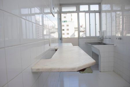 Apartamento para alugar com 430m², 5 quartos e 2 vagasÁrea de Serviço