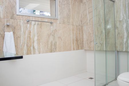 Apartamento para alugar com 430m², 5 quartos e 2 vagasBanheiro da Suíte 3