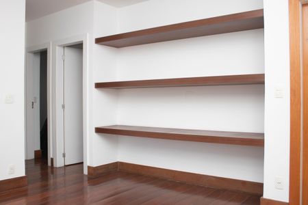 Apartamento para alugar com 430m², 5 quartos e 2 vagasSala 2