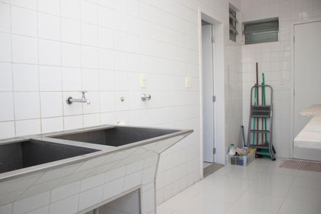 Apartamento para alugar com 430m², 5 quartos e 2 vagasÁrea de Serviço