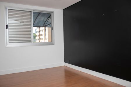 Apartamento para alugar com 430m², 5 quartos e 2 vagasQuarto 4