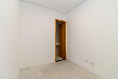 Casa à venda com 200m², 3 quartos e 2 vagasSuíte 2