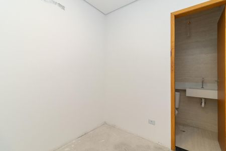 Casa à venda com 200m², 3 quartos e 2 vagasSuíte 2