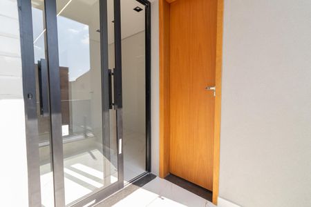 Casa à venda com 200m², 3 quartos e 2 vagasÁrea de Serviço