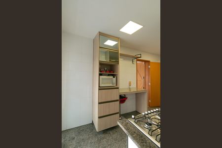 Apartamento à venda com 120m², 4 quartos e 2 vagas Apartamento à venda com 120m², 4 quartos e 2 vagasCozinha
