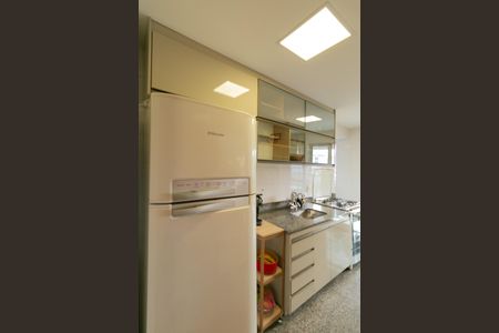 Apartamento à venda com 120m², 4 quartos e 2 vagas Apartamento à venda com 120m², 4 quartos e 2 vagasCozinha