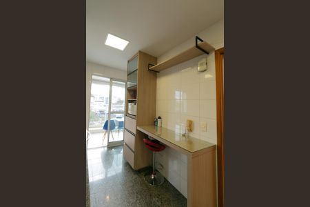 Apartamento à venda com 120m², 4 quartos e 2 vagas Apartamento à venda com 120m², 4 quartos e 2 vagasCozinha