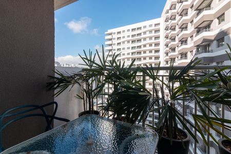 Apartamento à venda com 27m², 1 quarto e sem vagaSacada