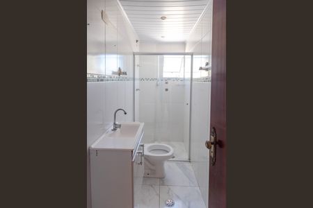 Apartamento à venda com 72m², 2 quartos e 1 vaga Apartamento à venda com 72m², 2 quartos e 1 vagaBanheiro