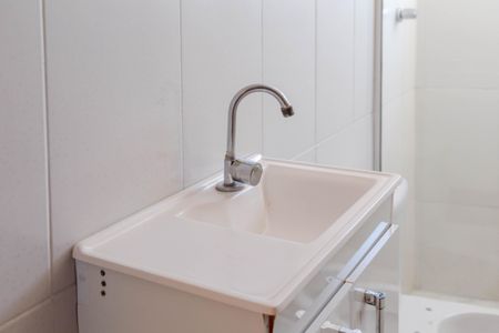 Apartamento à venda com 72m², 2 quartos e 1 vaga Apartamento à venda com 72m², 2 quartos e 1 vagaBanheiro