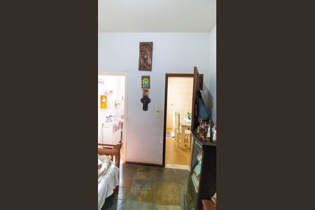 Casa à venda com 300m², 3 quartos e 5 vagas