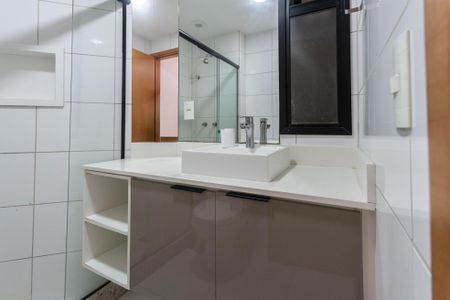 Apartamento à venda com 92m², 3 quartos e 1 vagaBanheiro da Suíte