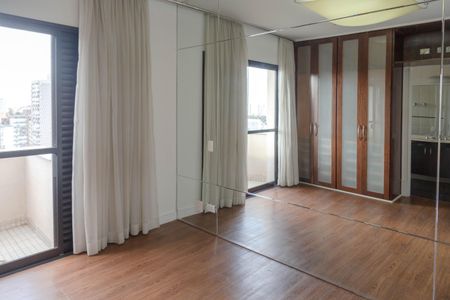 Apartamento à venda com 96m², 2 quartos e 2 vagasSuíte