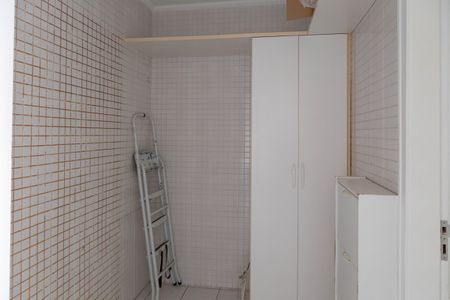 Apartamento à venda com 96m², 2 quartos e 2 vagasQuarto de Serviço