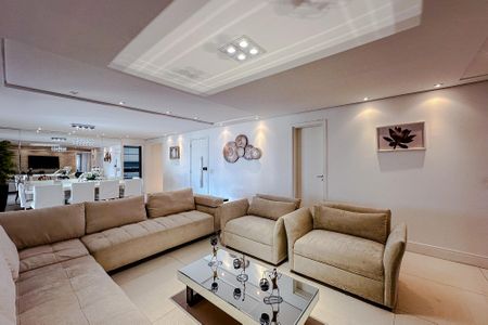 Apartamento à venda com 210m², 3 quartos e 3 vagasSala