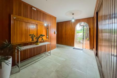 Apartamento à venda com 90m², 3 quartos e 2 vagasHall social