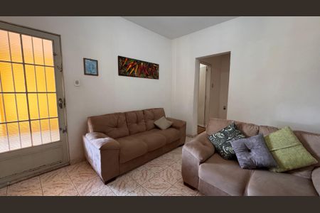 Casa à venda com 300m², 4 quartos e 3 vagasSala