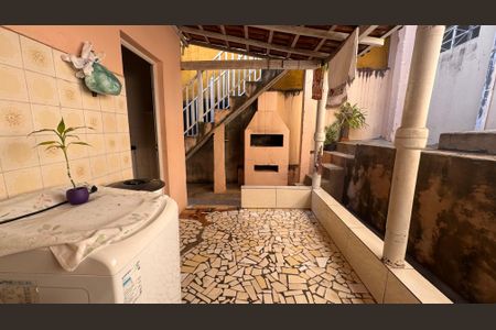 Casa à venda com 300m², 4 quartos e 3 vagasÁrea de Serviço