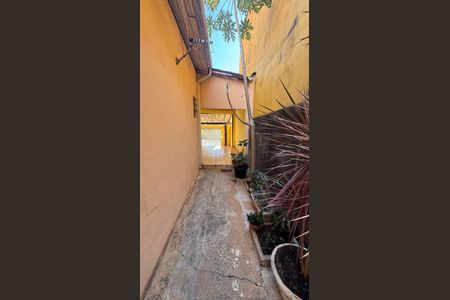 Casa à venda com 300m², 4 quartos e 3 vagasCorredor