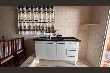 Casa à venda com 300m², 4 quartos e 3 vagasCozinha