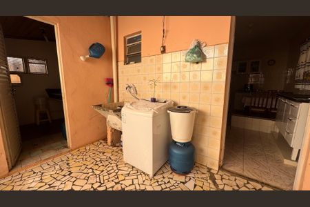 Casa à venda com 300m², 4 quartos e 3 vagasÁrea de Serviço