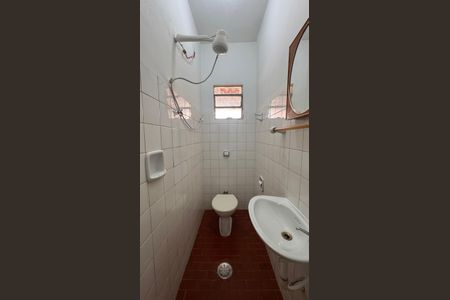 Casa à venda com 300m², 4 quartos e 3 vagasBanheiro