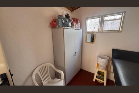 Casa à venda com 300m², 4 quartos e 3 vagasQuarto de Serviço