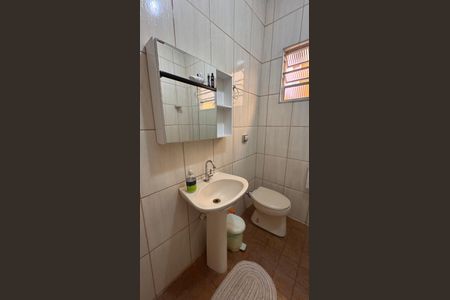 Casa à venda com 300m², 4 quartos e 3 vagasBanheiro