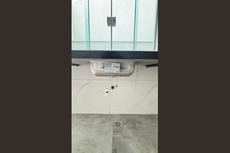 Casa à venda com 71m², 3 quartos e 2 vagas Casa à venda com 71m², 3 quartos e 2 vagasCozinha