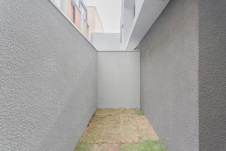 Casa à venda com 177m², 3 quartos e 2 vagas Casa à venda com 177m², 3 quartos e 2 vagasÁrea de Serviço