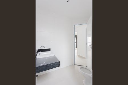 Casa à venda com 177m², 3 quartos e 2 vagas Casa à venda com 177m², 3 quartos e 2 vagasBanheiro