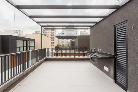 Casa à venda com 177m², 3 quartos e 2 vagas Casa à venda com 177m², 3 quartos e 2 vagasTerraço