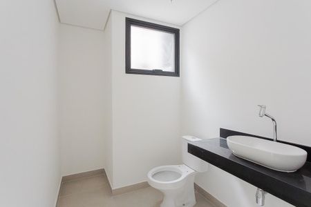 Casa à venda com 177m², 3 quartos e 2 vagas Casa à venda com 177m², 3 quartos e 2 vagasLavabo
