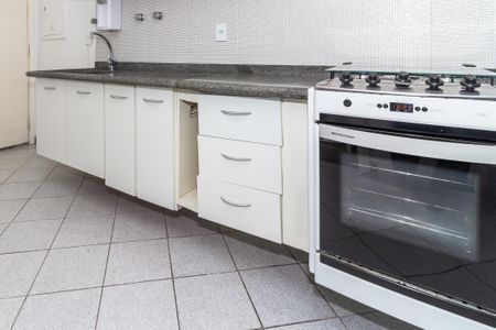 Apartamento à venda com 117m², 3 quartos e 2 vagasCozinha