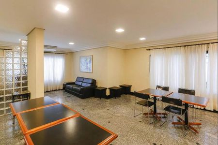 Apartamento à venda com 117m², 3 quartos e 2 vagasSalão de Festas