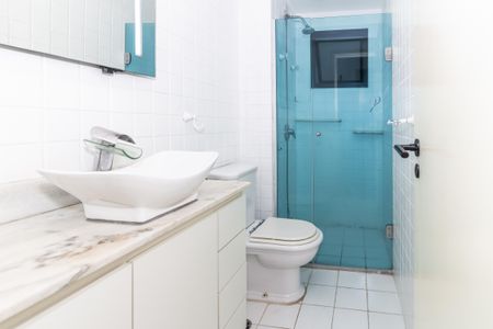 Apartamento à venda com 117m², 3 quartos e 2 vagasBanheiro Social