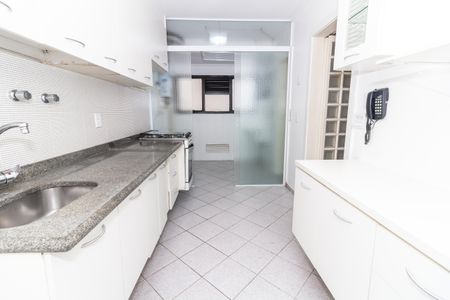 Apartamento à venda com 117m², 3 quartos e 2 vagasCozinha
