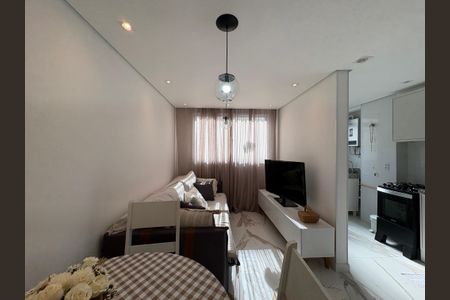 Sala de apartamento para alugar com 2 quartos, 44m² em Jardim Iris, São Paulo